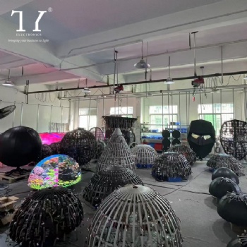 Water Drop Shape Creative LED Display